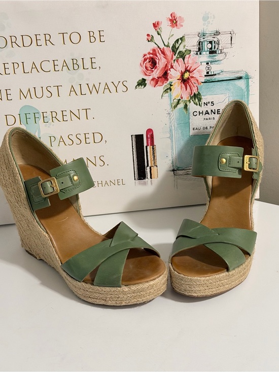Hunter Shoes - Hunter Olive Green Espadrille Wedge Sandals